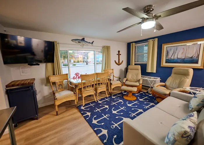 Camelot Beach Suites